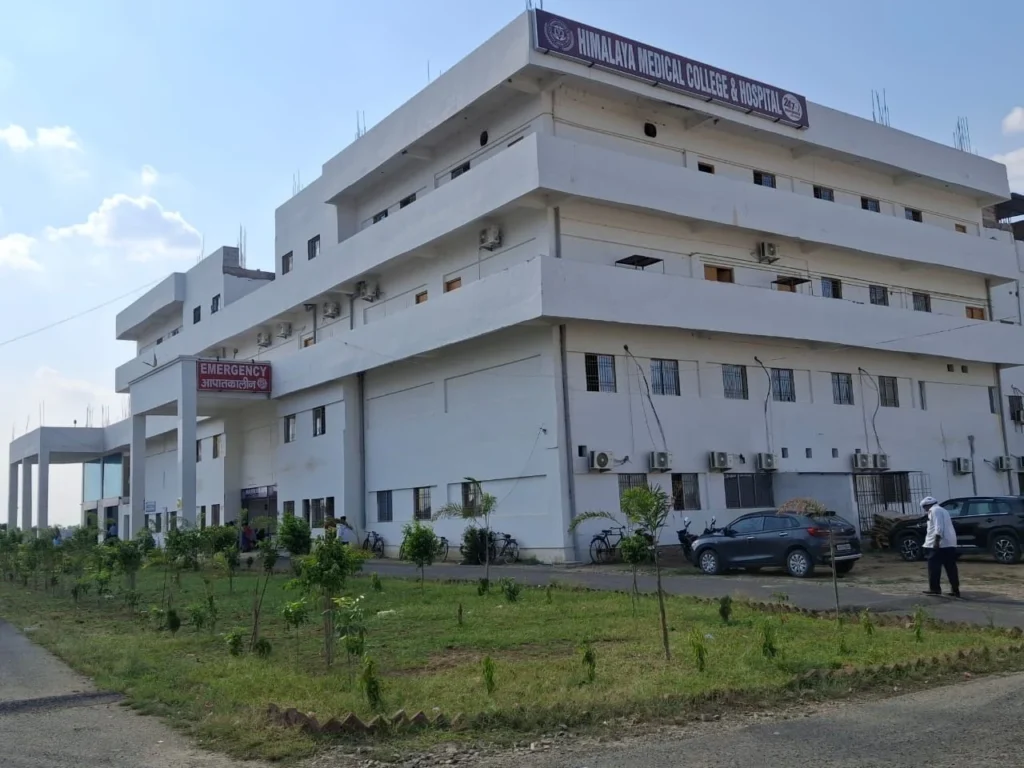 himalaya medical college